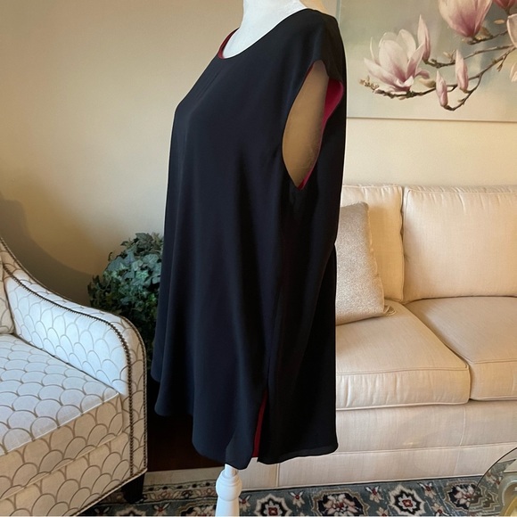 Catherines Reversible Burgundy & Black Sleeveless Blouse - Picture 5 of 16